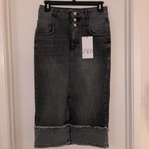 NWT ZARA Black & Grey Denim Stretch Midi Jean Skirt - Size SMALL